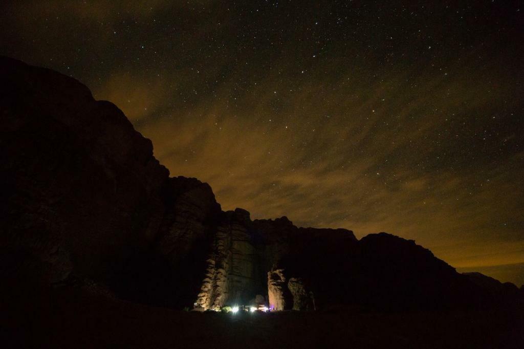 Moon City Camp 瓦迪拉姆 外观 照片